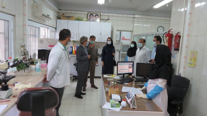 بازدید دکتر قنبرپورسرپرست مدیریت درمان استان از درمانگاه تخصصی تامین اجتماعی لاهیجان