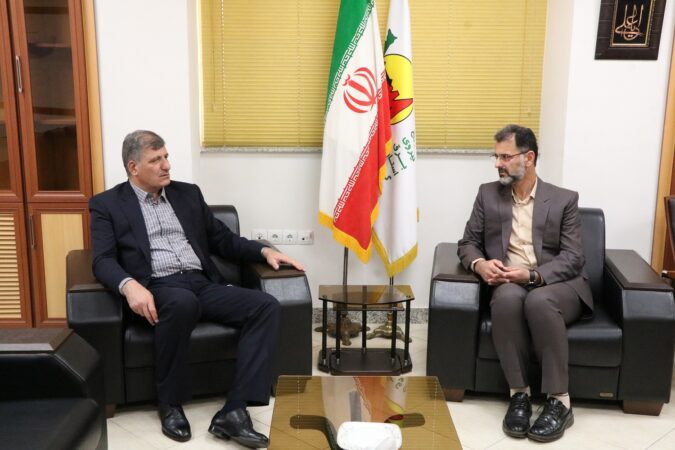 دیدار صمیمانه مدیرعامل شرکت توزیع برق گیلان با رئیس مجمع نمایندگان استان