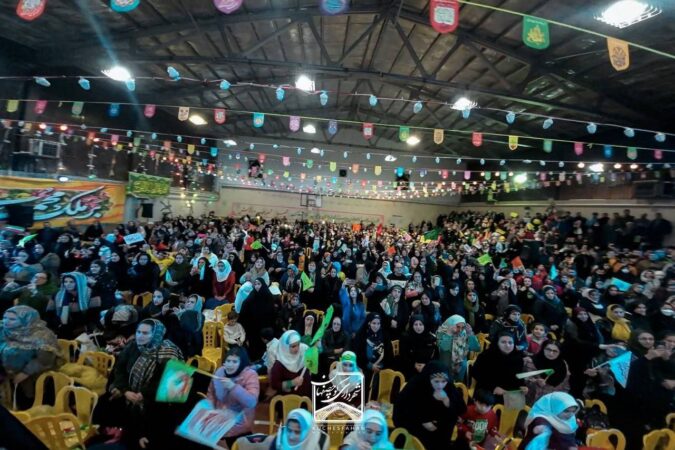 برپایی جشن بزرگ میلاد نور با حضور هنرمندان کشوری و مسئولین شهری و استانی در کوچصفهان